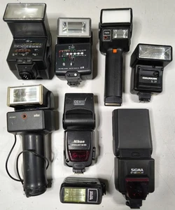 Nombreux 8 Appareil Photo Flashes Nikon Sigma Braun National Cullman - Untested - Imagen 1 de 3