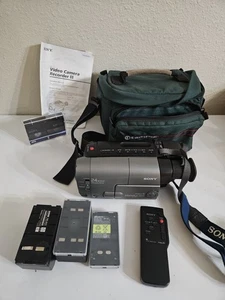 Sony Handycam CCD-TRV21 Video8 Camcorder 24x Zoom SteadyShot w/ Batteries & Remo - Picture 1 of 5