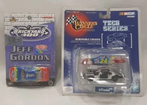 🏁 1998 & 2000 Nascar Winners Circle Tech Series 1:64 #24 Jeff Gordon Dupont Car - Picture 1 of 14