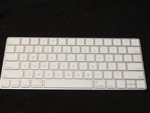 Genuine OEM Apple A1644 Rechargeable Wireless Magic Keyboard - Sticky Keys - Picture 1 of 7