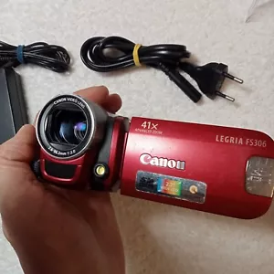 Canon LEGRIA FS306e, PAL, Digital Camcorder-Red, tested, charger, memory card - Picture 1 of 14