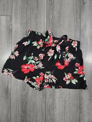 Pantalones cortos florales Rue 21 talla S Foto 1 de 2