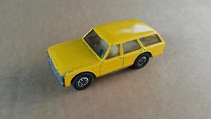 Siku 1028 - Torneo Ford Granada, amarillo - Imagen 1 de 3