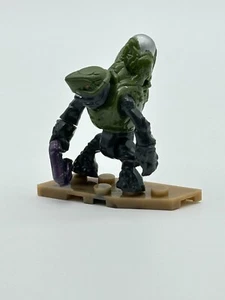 Mega Construx Halo Series Bravo Storm Grunt - Picture 1 of 2
