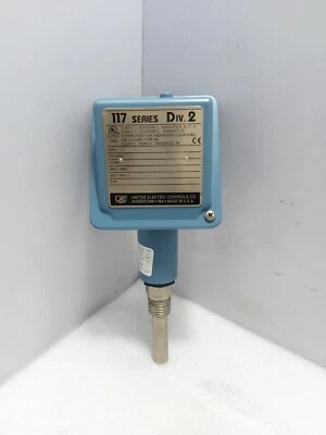 United Electric B117-120 90988 Temperature Switch - Image 1 of 4