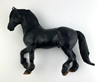 Breyer Horse Frison #485 - Traditionnel