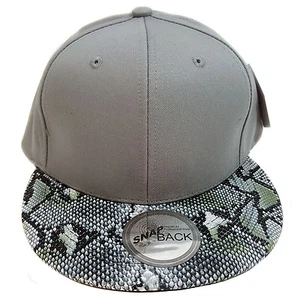 GORRA SNAPBACK PIEL DE SERPIENTE LISA (GRIS) ALGODÓN - Imagen 1 de 2