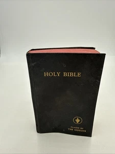 Vintage Holy Bible Placed by the Gideons 1950's? National Bible Press Black/Gold - Bild 1 von 7