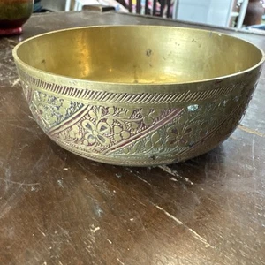 Vintage Brass Singing Bowl - Picture 1 of 2