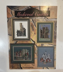 "Mittelalterliche Schlösser" ©1989 Jeanette Crews Designs gezähltes Kreuzstich-Set Buch #97 - Bild 1 von 3