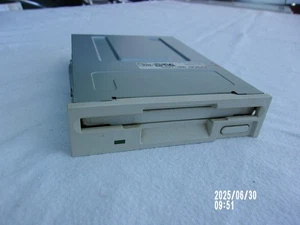 Epson SMD-1300 Diskettenlaufwerk - Bild 1 von 4