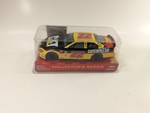 Racing Champions Collector's Series 2003 #22 Ward Burton 1:24 Diecast Car - NIB