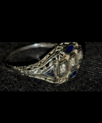Anillo Art Deco Oro Blanco 14k Zafiros y Diamantes Extraídos Antiguos Mejor para Pinkie Foto 1 de 4