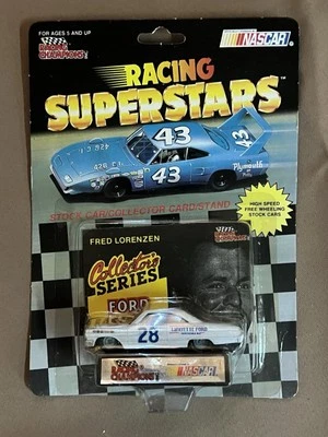 Nuevo en Paquete Racing Champions Racing Superstars 1:64 NASCAR Diecast #28 Fred Lorenzen Foto 1 de 2