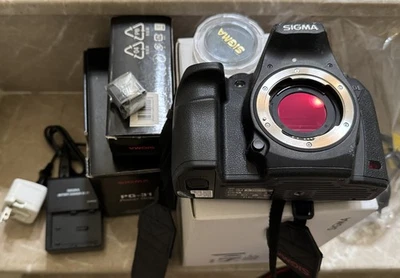 Sigma SD1 Kamera, 500mm APO,85mmF1.4,50mm 30mm 10-20mm Objektive für Nikon, Canon - Bild 1 von 4
