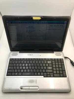 Toshiba Satellite L505D 15" Laptop Intel Dual-Core M500 3Gb RAM No HDD - Image 1 of 4