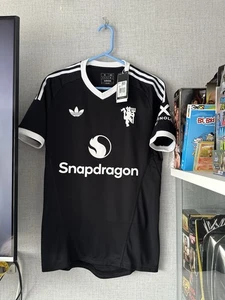 Player Issue Manchester United 24/25 GK Shirt - M - SS - Black Soccer Jersey - Picture 1 of 6