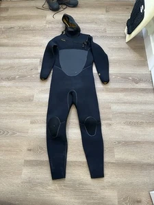 Xcel Drylock X 5/4 Size XL - Picture 1 of 18