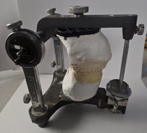 HANAU ARTICULATOR DENTAL / LAB - Picture 1 of 5