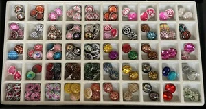 LOT OF 6 18mm Resin Snap Beads - Beautiful in any Design - Same as Ginger Snaps - Picture 1 of 3