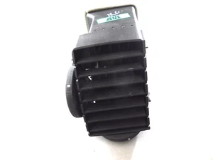Cadillac BLS Front Center Right Air Nozzle 12766227 Air Vent Middle Right Side - Picture 1 of 7