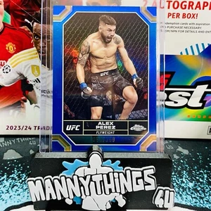 2024 Topps Chrome UFC Alex Perez Blue Refractor /150 π₯ - Picture 1 of 4