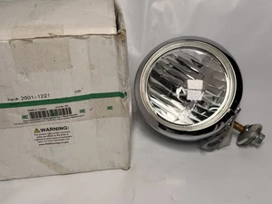 Drag Specialties Complete Chrome  Spotlight 4.5" W/ 881  Bulb Harley PN2001-1221 - Picture 1 of 5