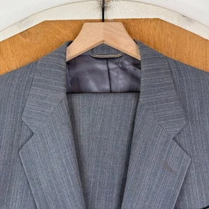 VINTAGE Christian Dior Suit Mens 42L Gray Pinstripe 2 Button Heavyweight Wool - Picture 1 of 21