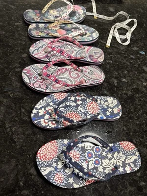 3!!! Par de chinelos Vera Bradley. Tamanho 5-6 - Imagem 1 de 4