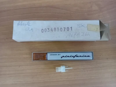 FANALINO FRECCIA LATERALE SINISTRO PER ALFA ROMEO 164 1°SERIE ORIGINALE 16400420 - Immagine 1 di 3