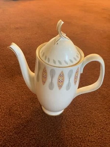 Royal Albert Safari Tea Pot - Picture 1 of 3
