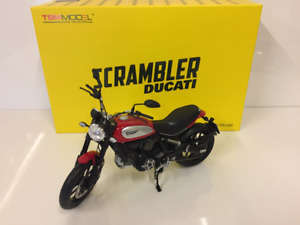 Ducati Scrambler Icon 2015 Rosso Ducati 1:12 Scale NEW TSM 