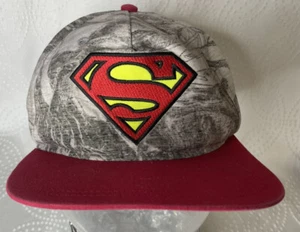 Superman Snapback-Mütze verstellbar flacher Schirm DC COMICS Bleistiftskizzen Jugend Einheitsgröße - Bild 1 von 4