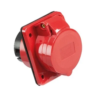 415V 32 Amp 4 Pin Panel Socket IP44 3 PHASE 3P+PE CEEFORM Flanged Straight Red - Picture 1 of 4