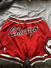 Short 100 % authentique Just Don 96 97 Chicago Bulls Mitchell Ness taille XL homme