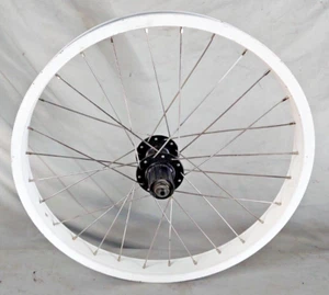 Bontrager 20" Rear Fat Bike Wheel 142OLW 6 Bolt Disc 406ISO BMX Kids Ships USA:) - Picture 1 of 13