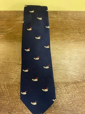 Para Hombres ANDHURST Colección Personalizada Azul Marino con Corbata de Patos Seda 3” de Ancho Foto 1 de 3