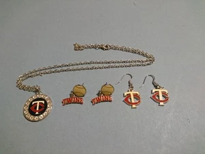 MINNESOTA TWINS MLB OHRRINGE (2 SETS) & BETTELKETTE "BRANDNEU" - Bild 1 von 10