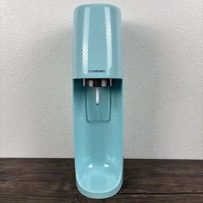 Máquina para hacer bebidas de agua con gas SodaStream Fizzi azul helado SPT-001 Foto 1 de 4