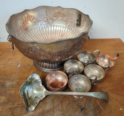 Silver on Copper Punch Bowl Lion Head Floral Leaves Large Heavy 1900 Victorian — 第 1/4 张图片