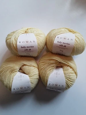 4 Bolas Rowan Baby Merino Silk DK • Limona • 66% Lana•34% Seda • 50g cada una Foto 1 de 4