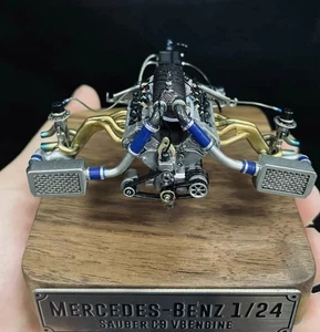 Mercedes-Benz Sauber C9 V8 Engine - 1:24 scale - Picture 1 of 4