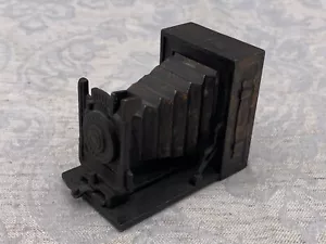 CRAYON TAILLE-CRAYON EN METAL 20 TES JHDT TAILLE-CRAYON MINIATURE - Photo 1/11