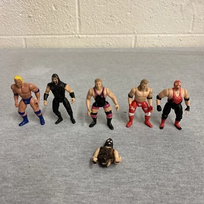 Mini Micro Figuras WrestleMania 1997 Jakks (Lote de 6) Sid Vader Hart Undertaker Foto 1 de 4