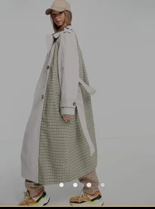 ASOS DESIGN Trenchcoat mit Karomuster in Stein - Bild 1 von 7