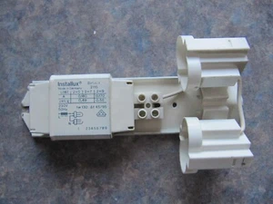 Installux 90-2115 Kompaktbaustein mit 2 Fassungen für 2Pin Energiesparlampen - Bild 1 von 3