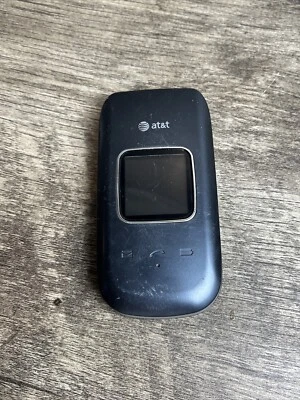 Pantech Breeze III P2030 Gray AT&T Flip Phone ⚠️SEE PHOTOS⚠️ - Image 1 of 4