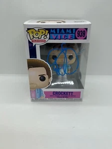 Don Johnson SIGNIERT Miami Vice Crockett FUNKO POP #939 SWAU Proof - Bild 1 von 5