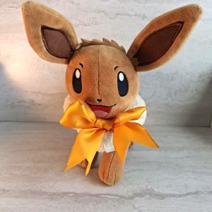Pokémon Plüschtier Eevee Braun Gelbe Schleife Winter Holiday Edition 8 Zoll 2021 Nintendo Spielzeug - Bild 1 von 5