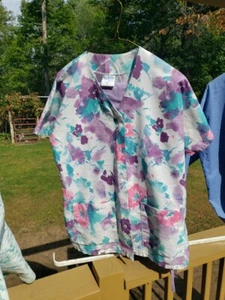 Dilly Purple Medium Scrub Set Floral Preowned - Picture 1 of 10